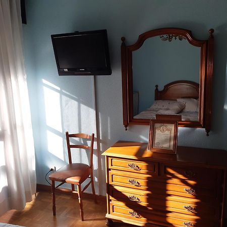 Apartamento Branavalera Pola de Lena Phòng bức ảnh